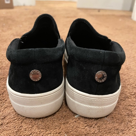 Steve Madden Platform Slip Ons - Picture 7 of 7